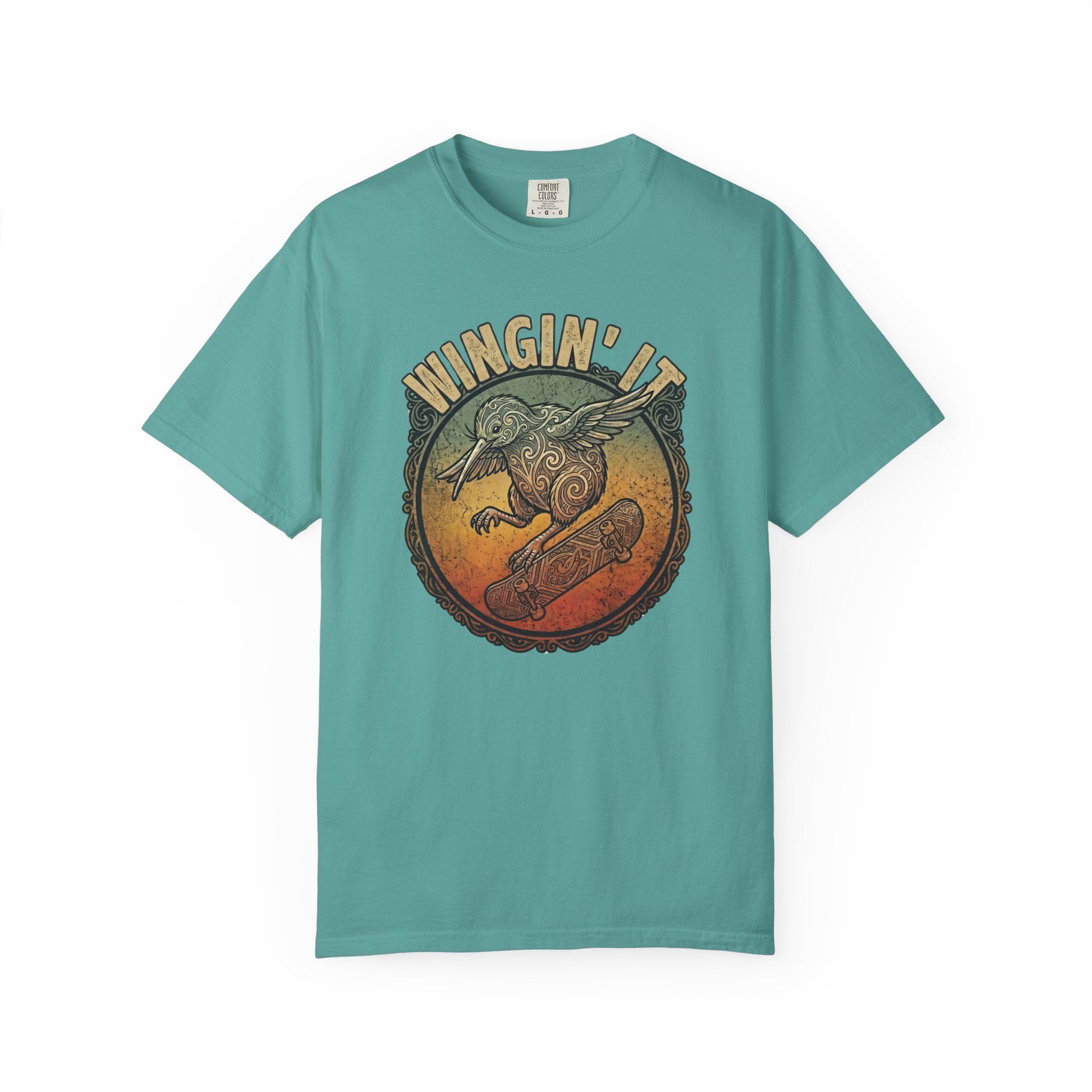 Wingin' It Kiwi  – Vintage Style Graphic Tee